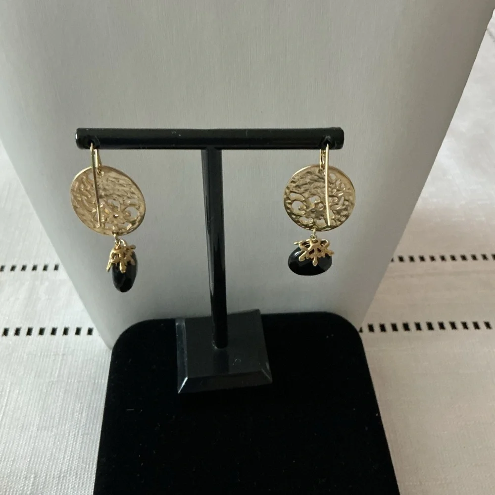 Elegant Gold and Black Dangle Earrings